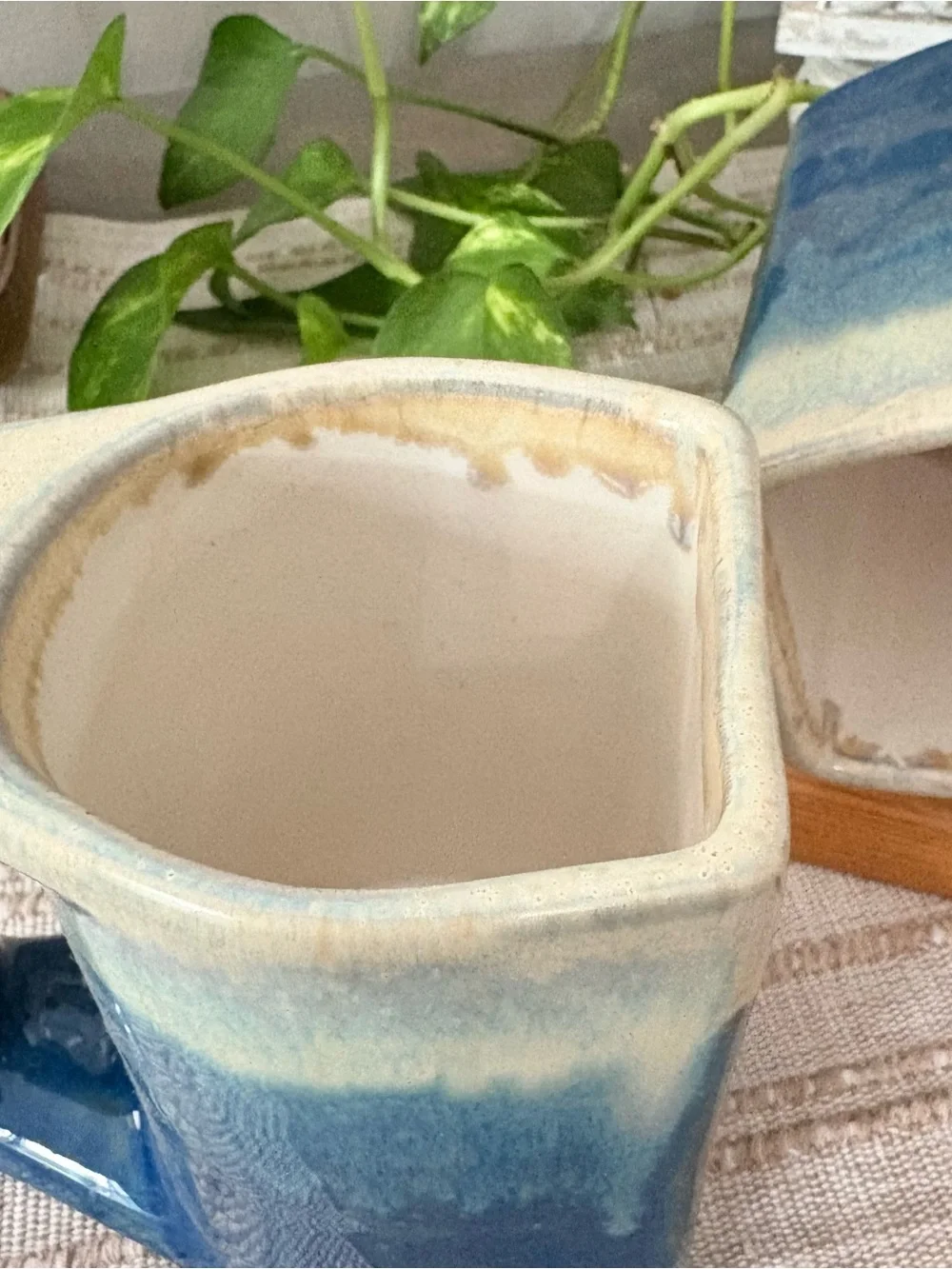 RODOLFO PADILLA MEXICAN DRIP GLAZE STACKING 4 COFFEE MUGS w STAND UNSIGNED VTG